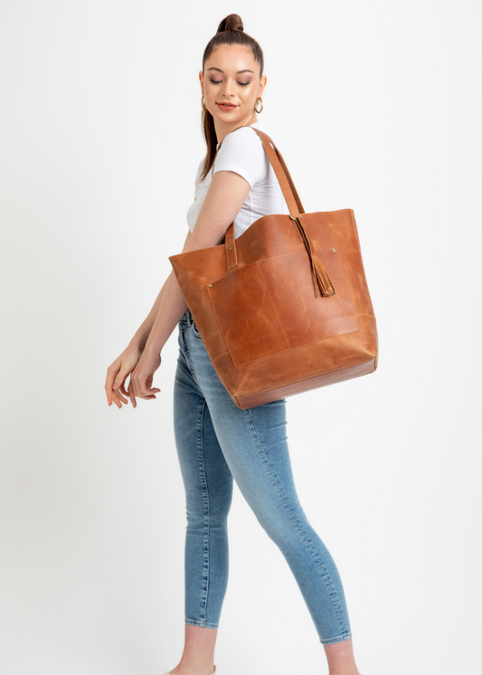 Adriana Large Leather Tote in Honey
